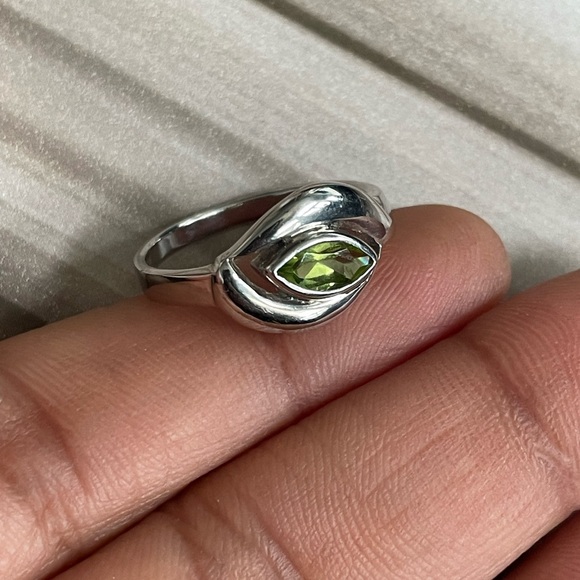 “VIBES” 925 Sterling Silver Peridot Ring!! US: 6,7,8,9,10💚☘ - Picture 6 of 11